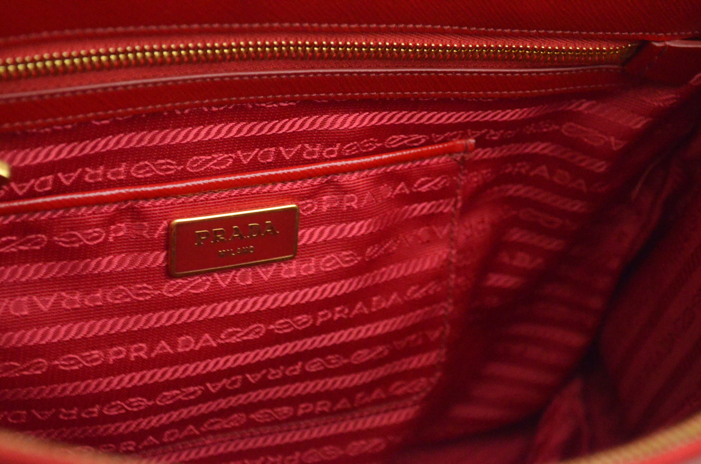 Prada Galleria Saffiano Leder