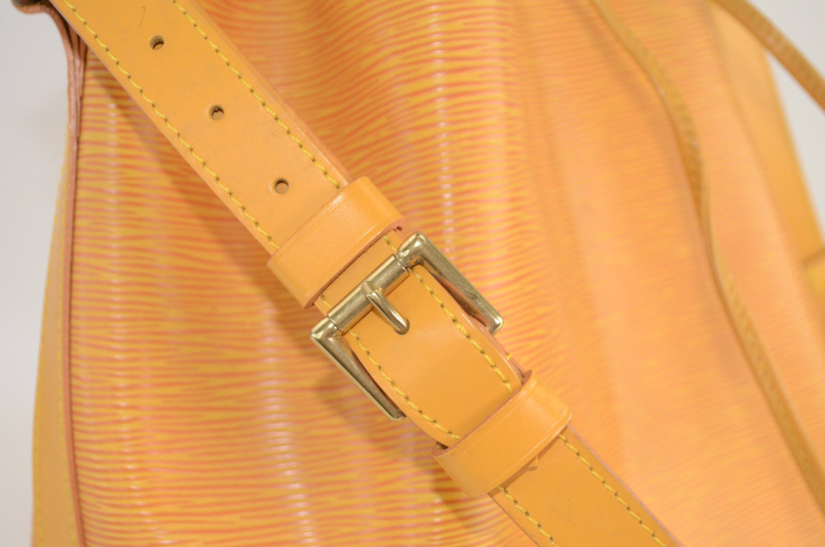 Louis Vuitton Petit Noé Epi Leder Gelb