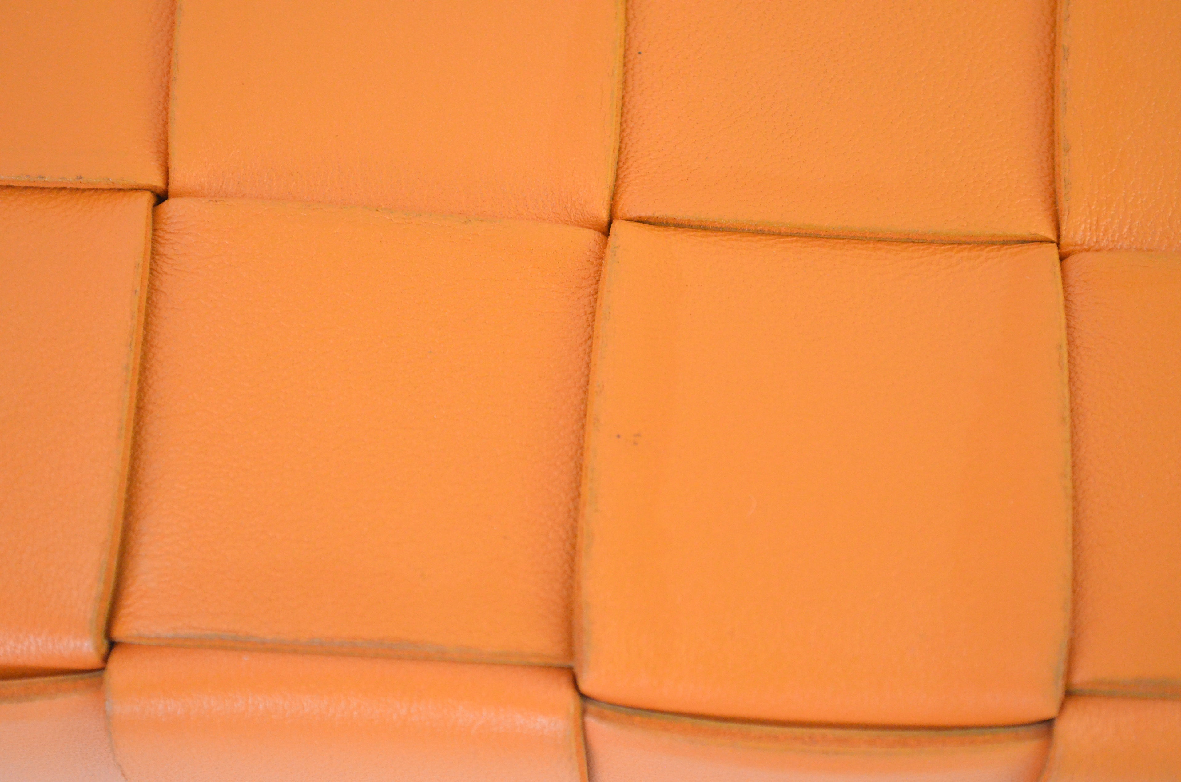 Bottega Veneta Intrecciato Camera Bag Umhängetasche Leder Orange