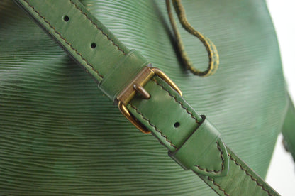 Louis Vuitton Noé Epi Leder