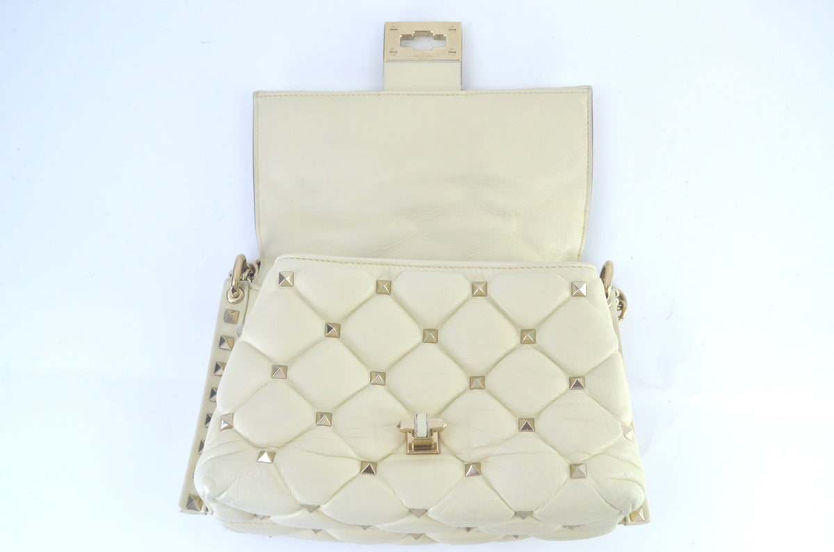 Valentino Garavani Rockstud Spike Shoulder Bag Light Ivory