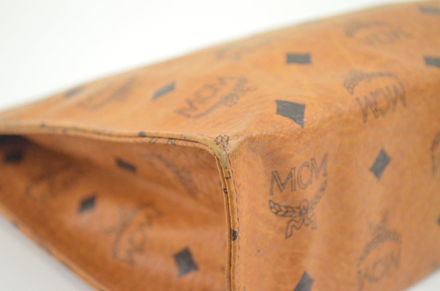 MCM Clutch