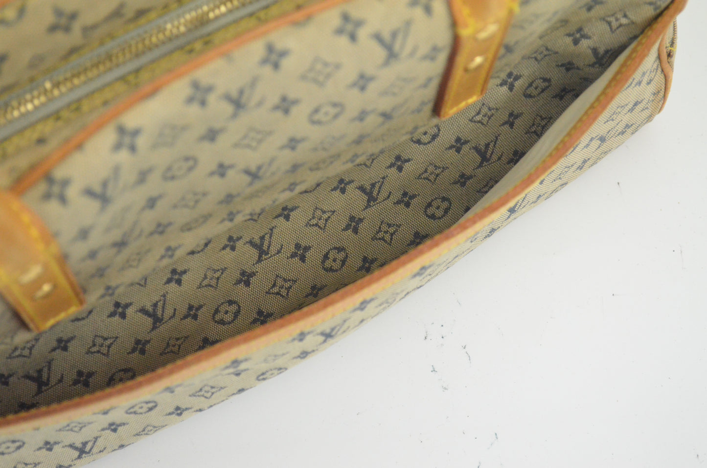 Louis Vuitton Mini Marie