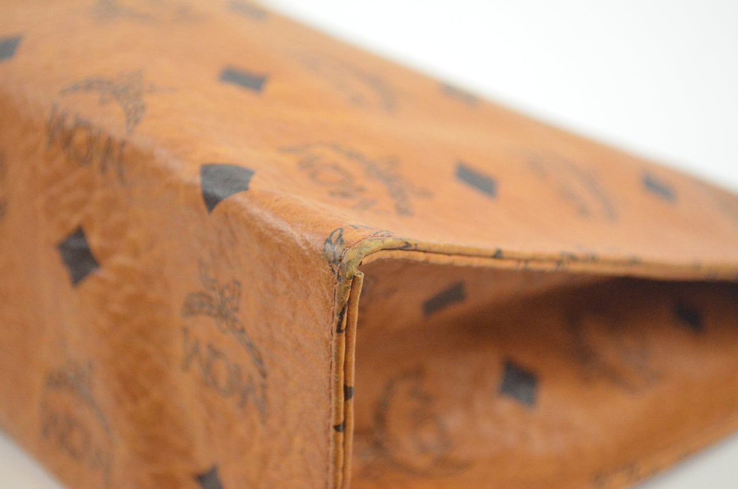 MCM Clutch
