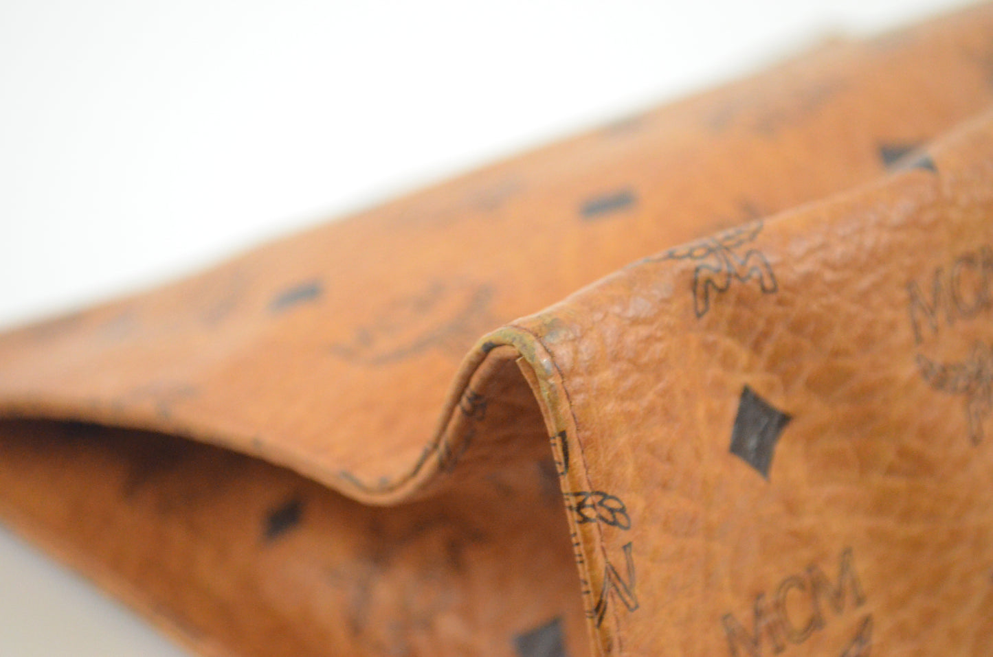 MCM Clutch