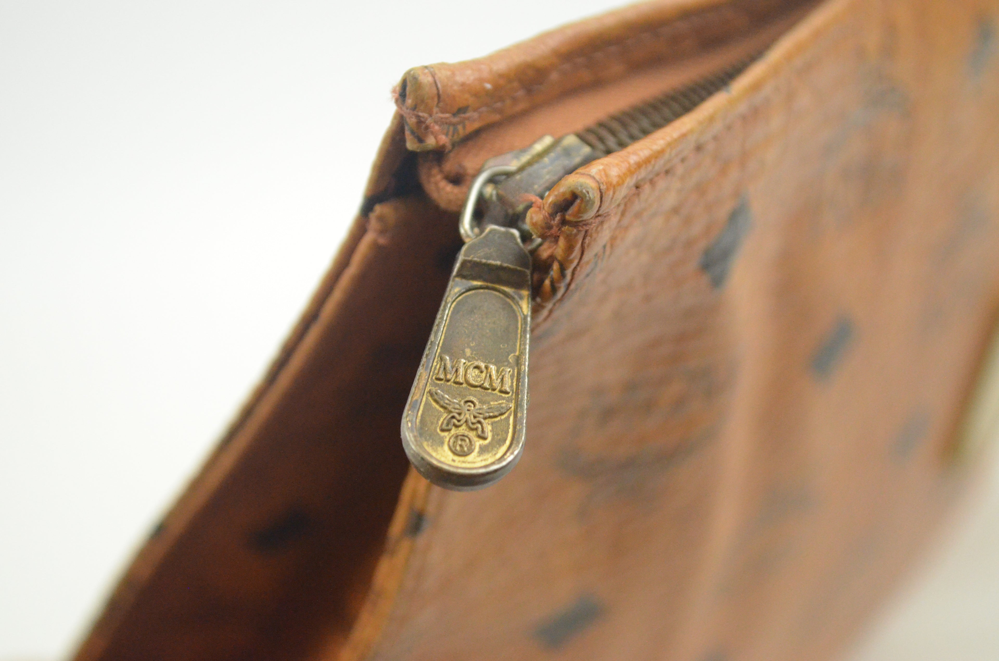 MCM Clutch