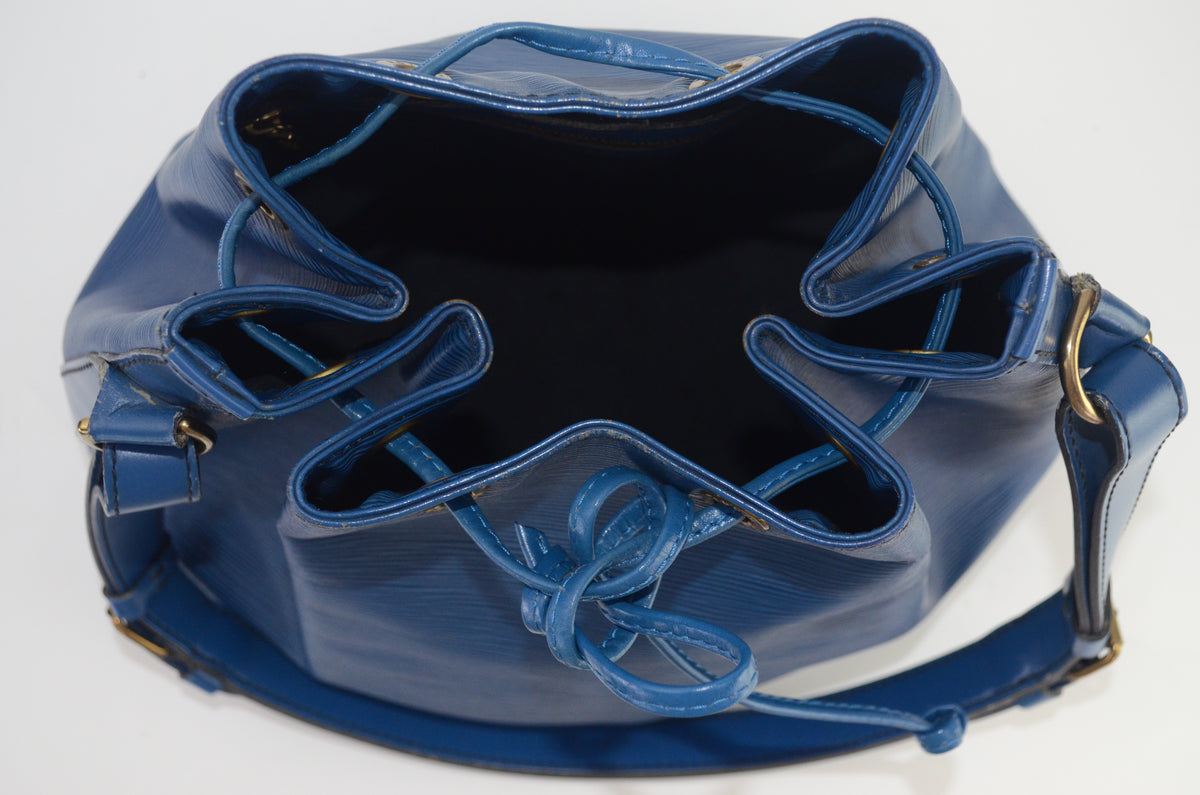 Louis Vuitton Petit Noé Epi Leder Toledo Blau