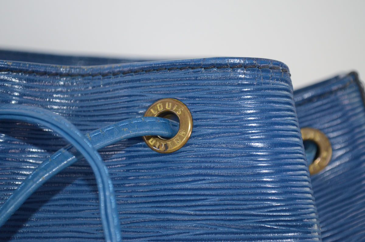 Louis Vuitton Petit Noé Epi Leder Toledo Blau