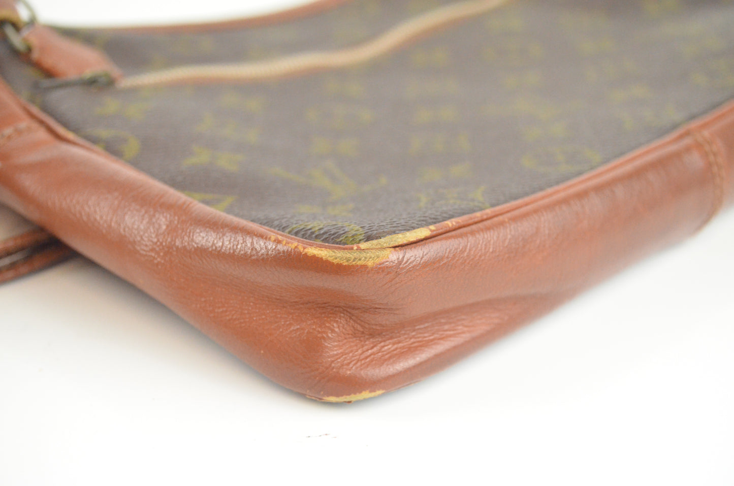 Louis Vuitton Clutch