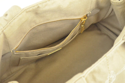 Prada Canapa