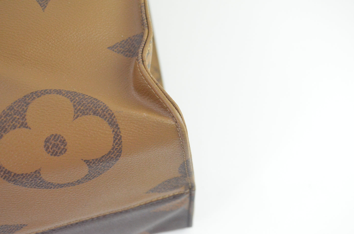 Louis Vuitton Onthego GM Monogram Reverse Giant