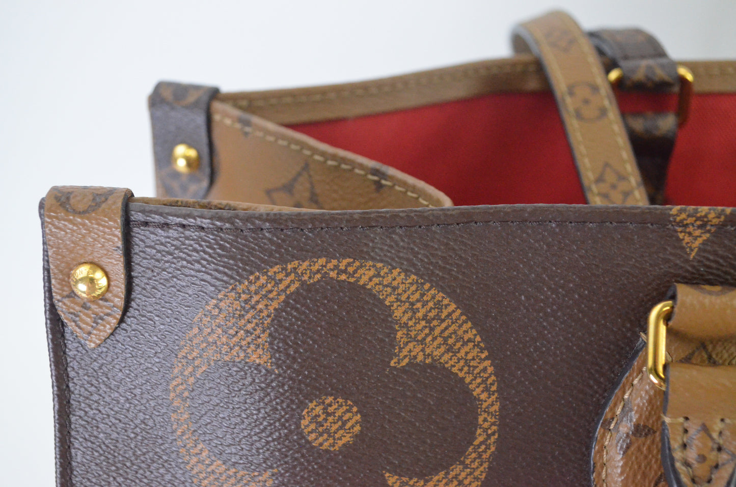 Louis Vuitton Onthego GM Monogram Reverse Giant