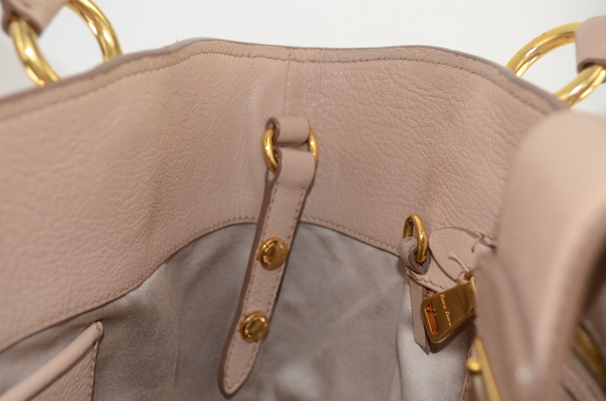 Miu Miu Madras Pushlock Tote Handtasche Leder Beige