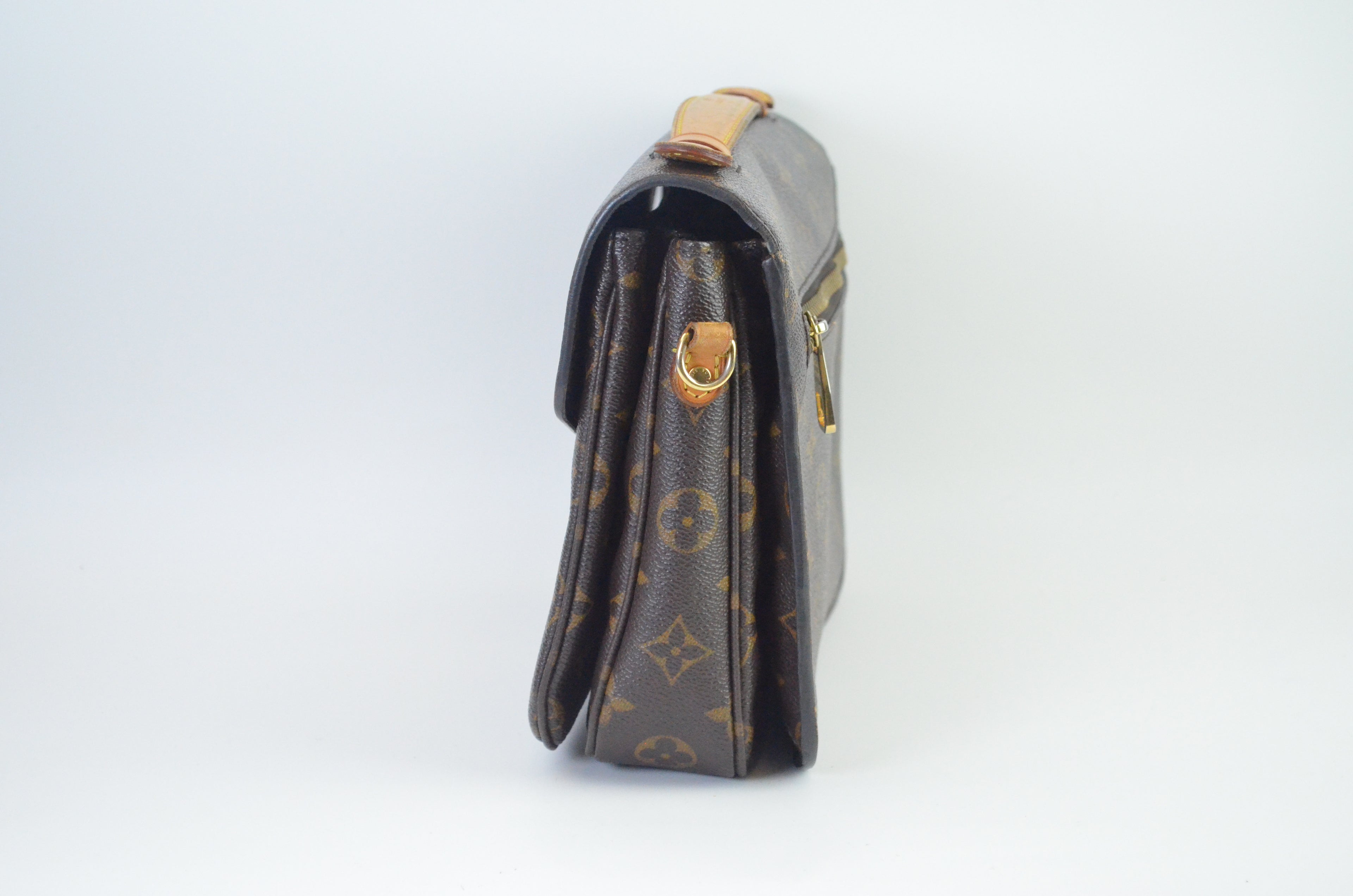 Louis Vuitton Pochette Metis