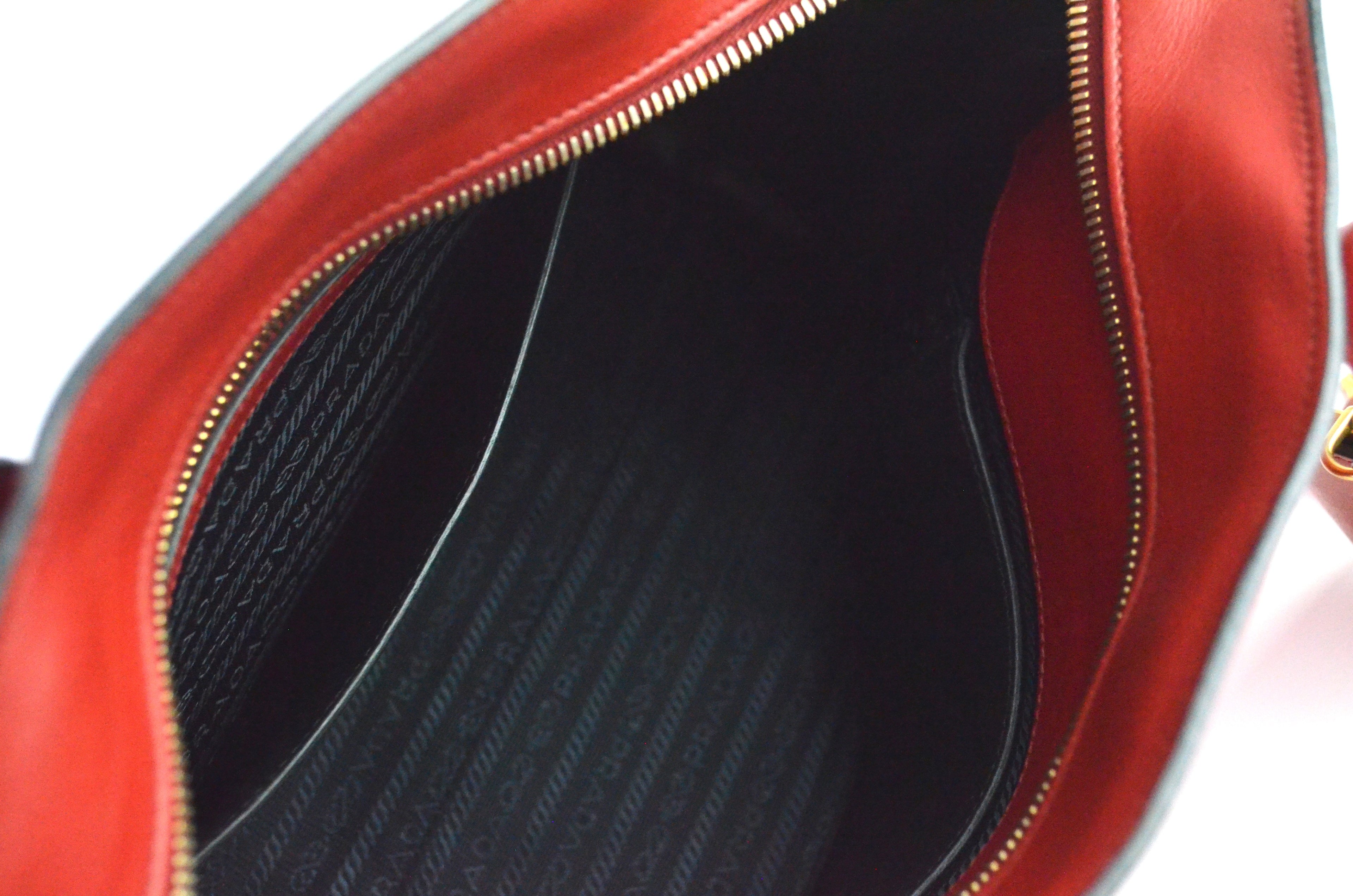 Prada Esplanade Handtasche Saffiano & City Calf Leder Rot