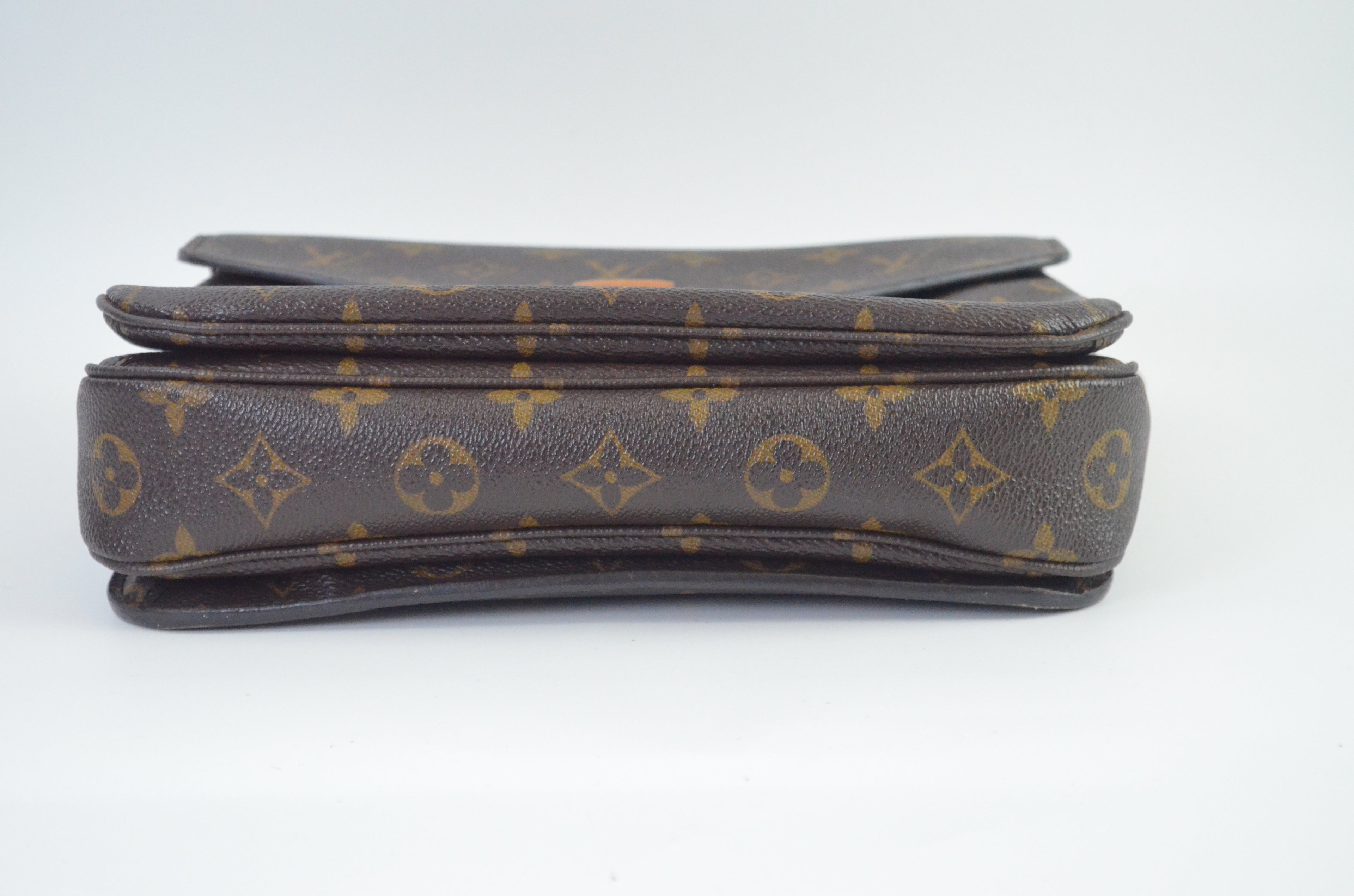 Louis Vuitton Pochette Metis
