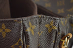 Louis Vuitton Pochette Metis
