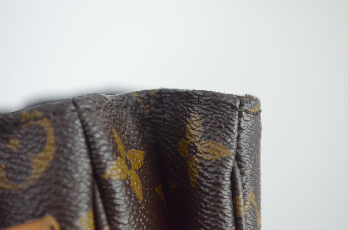 Louis Vuitton Metis