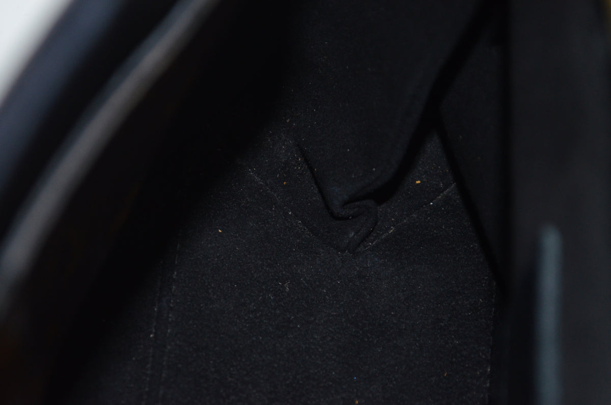Louis Vuitton One Handle Flap Bag MM Monogram Schwarz