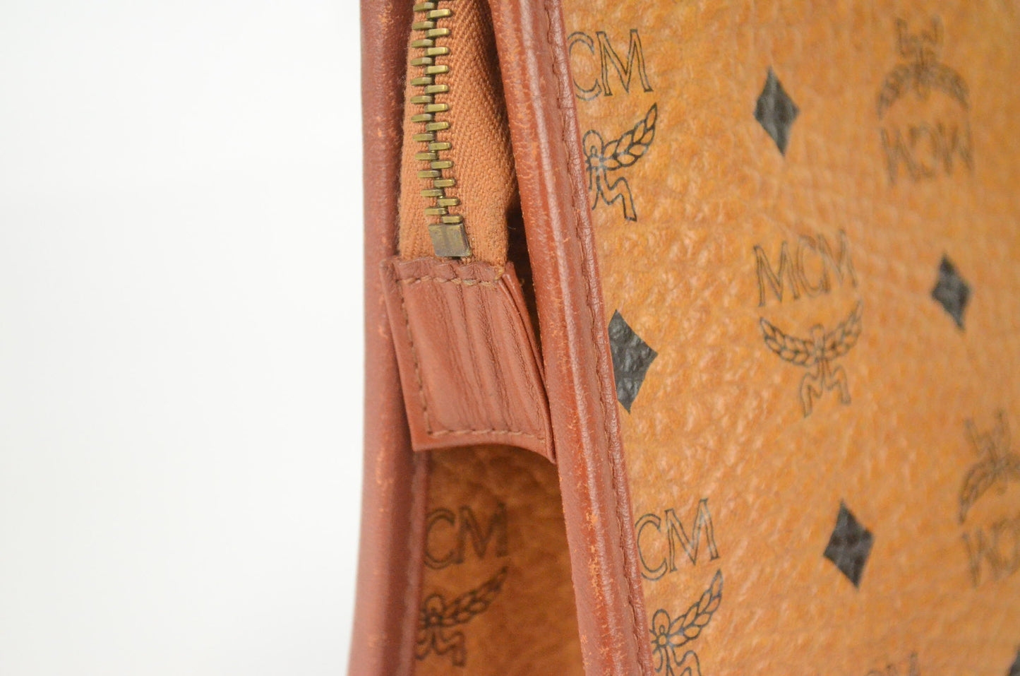 MCM Clutch