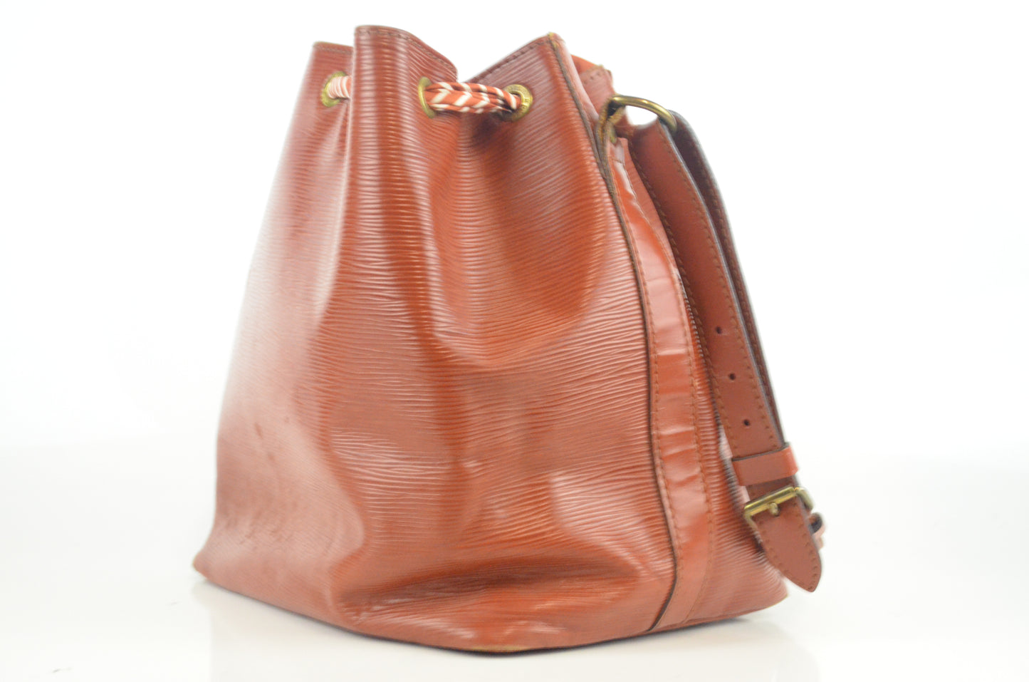 Louis Vuitton Noe Epi Leder