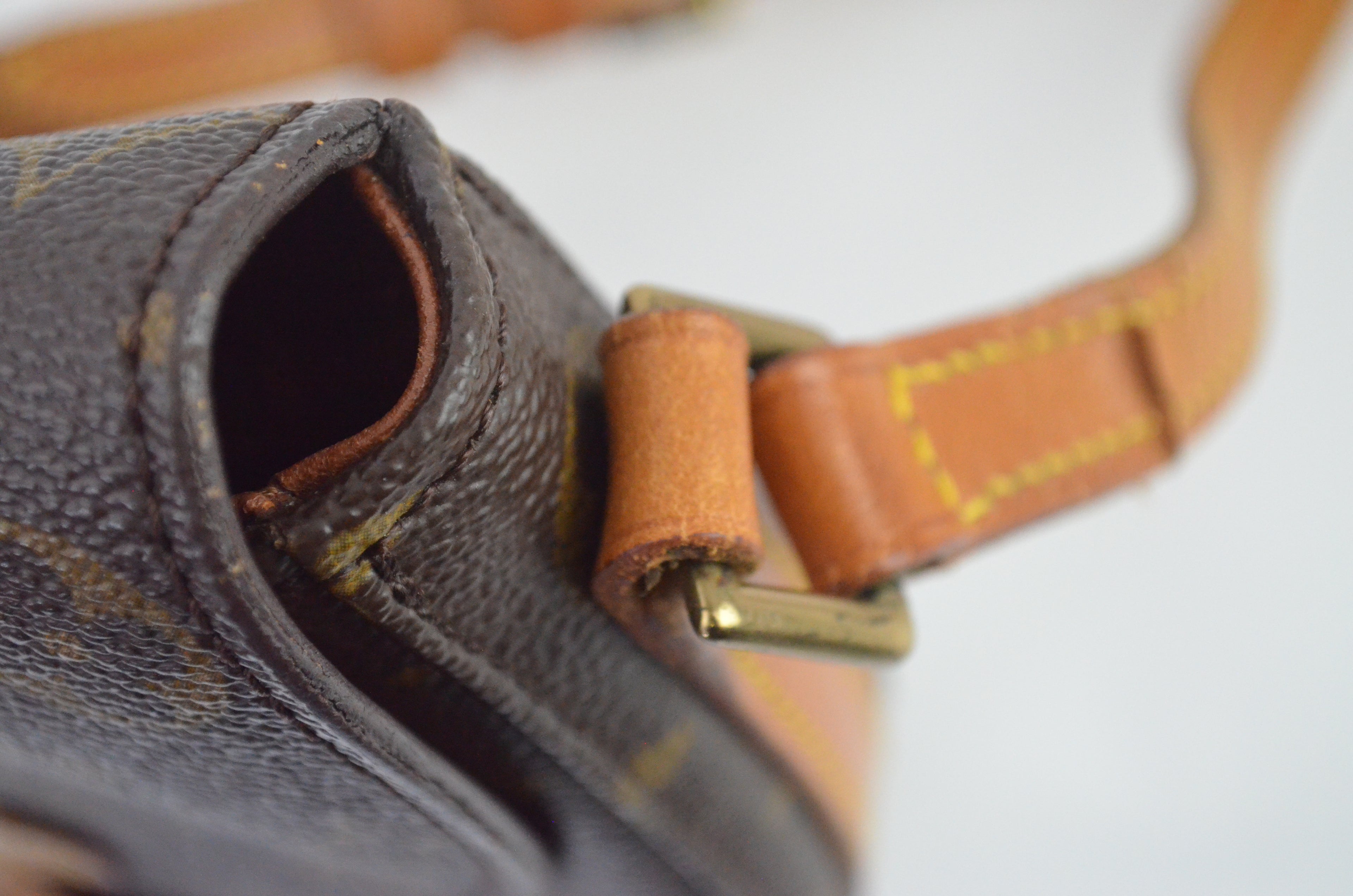 Louis Vuitton Chantilly