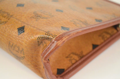 MCM Clutch