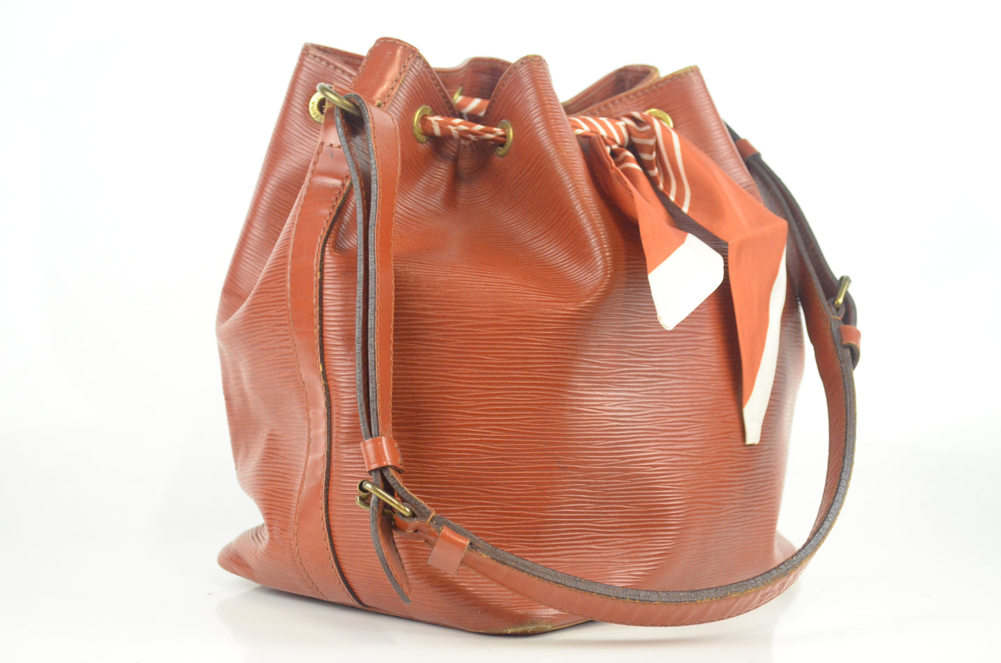 Louis Vuitton Noe Epi Leder