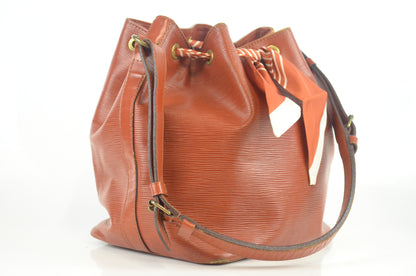 Louis Vuitton Noe Epi Leder