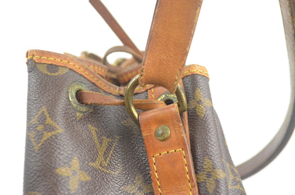 Louis Vuitton Noe Petit
