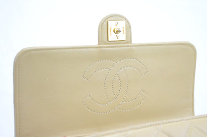 Chanel Timeless / Classique Square Flap Bag Matelassé