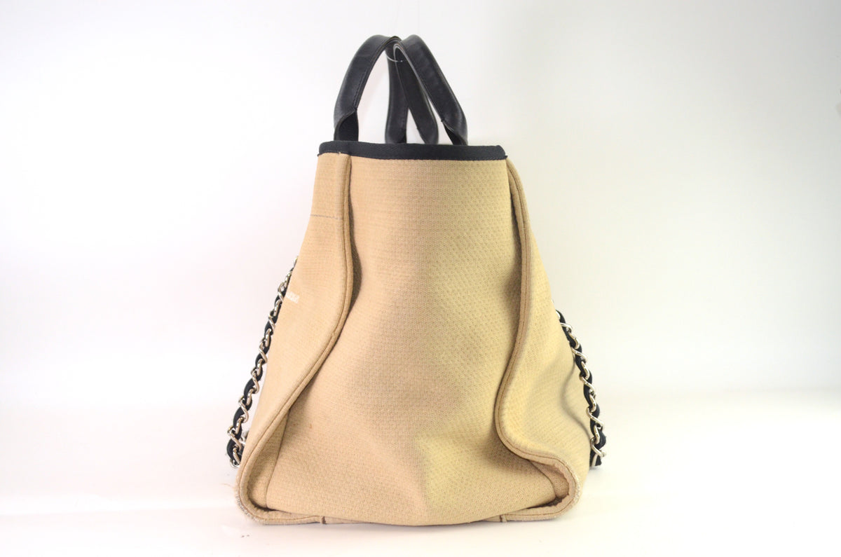 Chanel Deauville Tote Beige Canvas Schwarz
