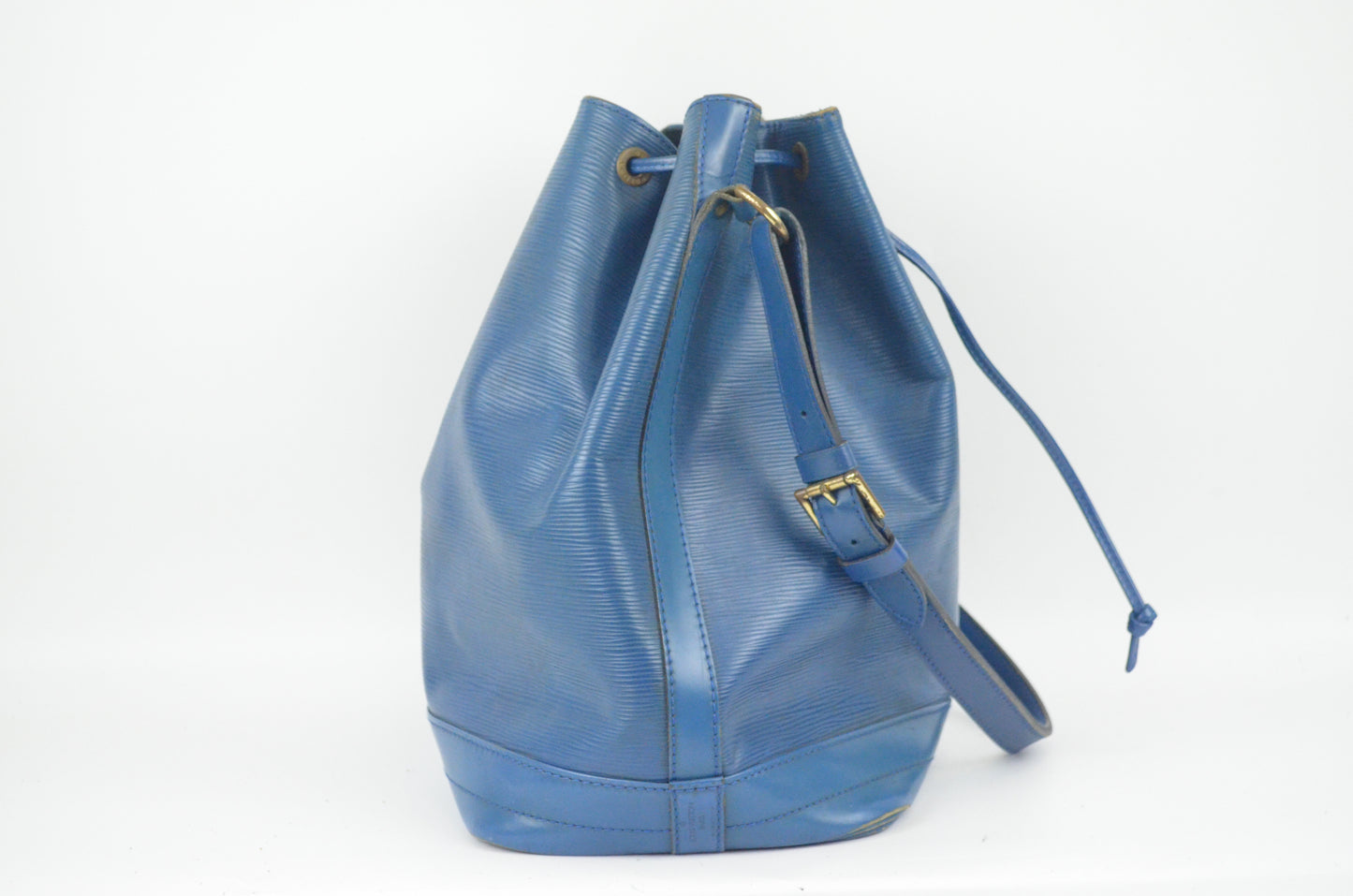 Louis Vuitton Noé Epi Leder