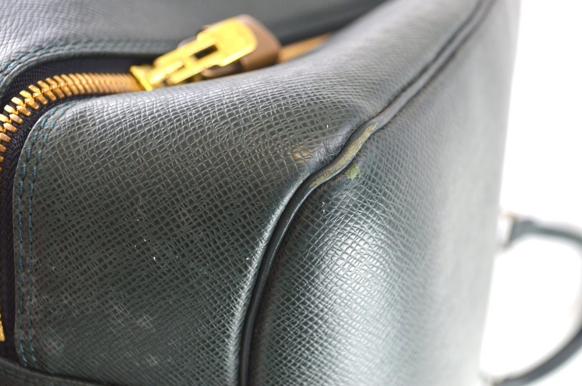 Louis Vuitton Kendall Reisetasche Taiga Leder Grün Vintage