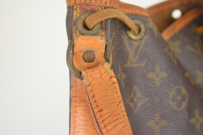 Louis Vuitton Petit Noe Monogram Canvas