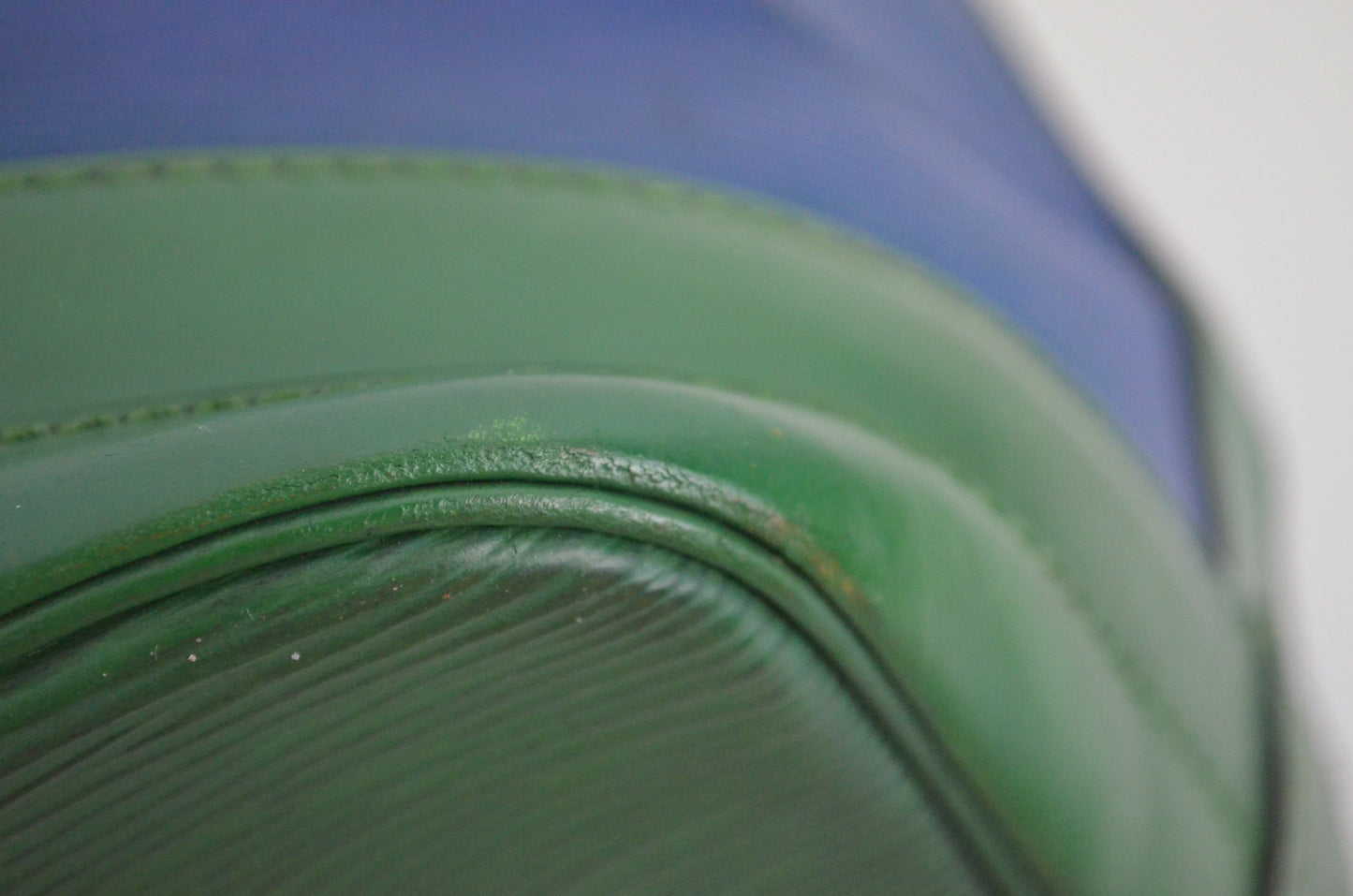 Louis Vuitton Noé Epi Leder