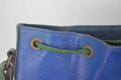 Louis Vuitton Noé Epi Leder