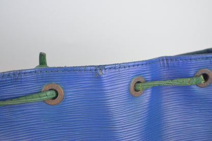 Louis Vuitton Noé Epi Leder