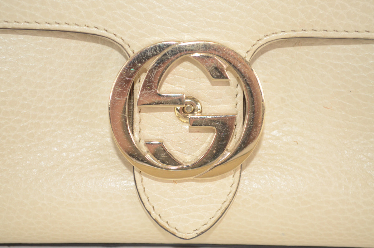 Gucci Interlocking G Shoulder Bag Leder Creme