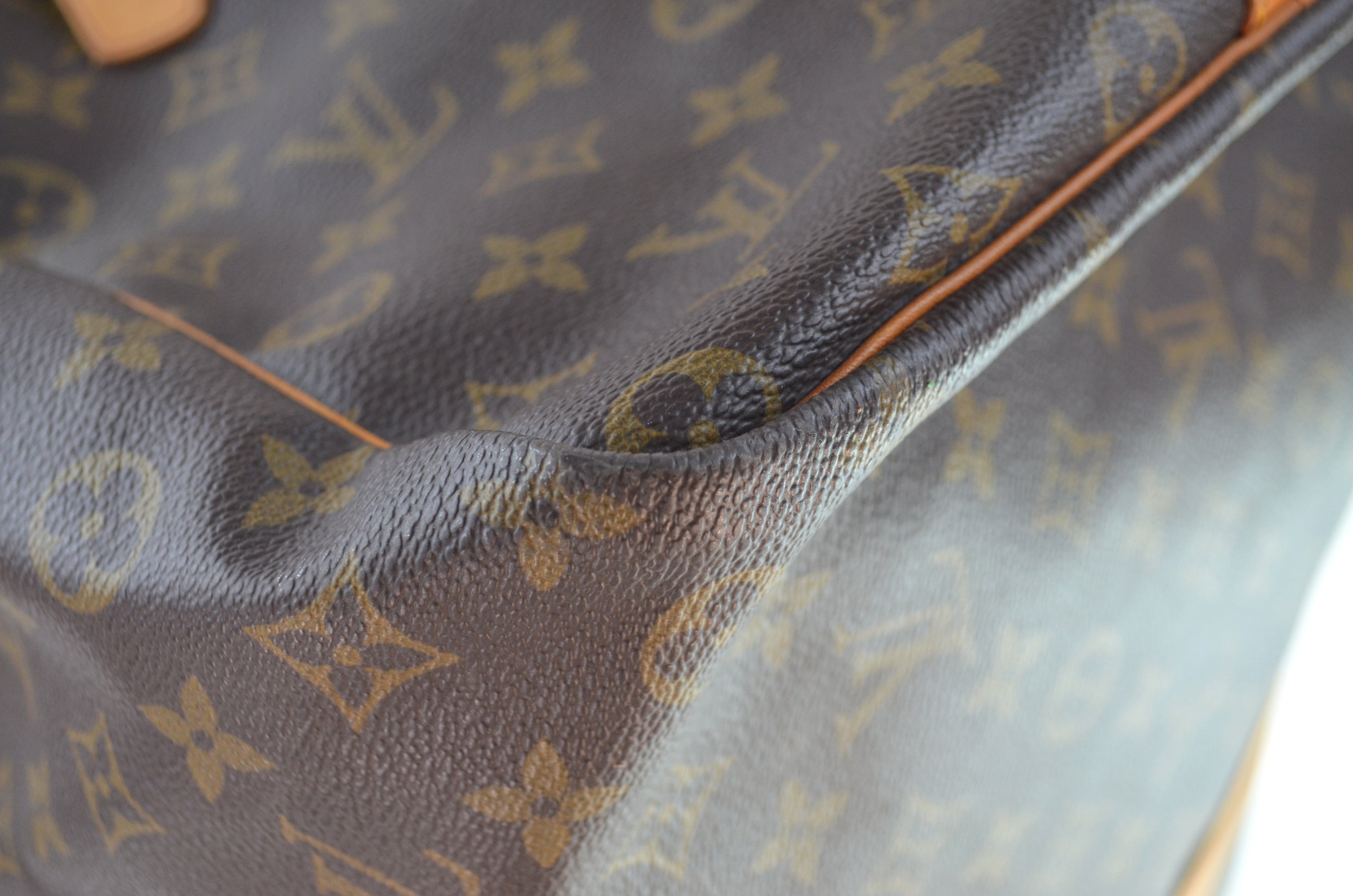 Louis Vuitton Keepall Monogram Canvas Reisetasche