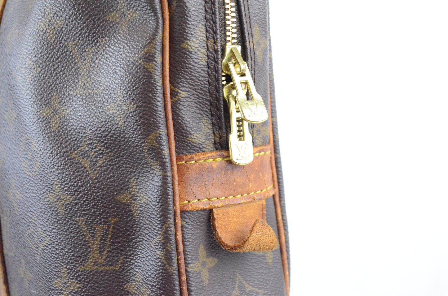 Louis Vuitton Sirius Monogram Canvas