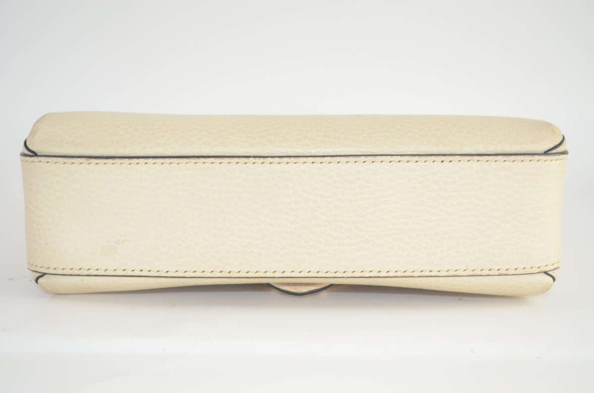 Gucci Interlocking G Shoulder Bag Leder Creme