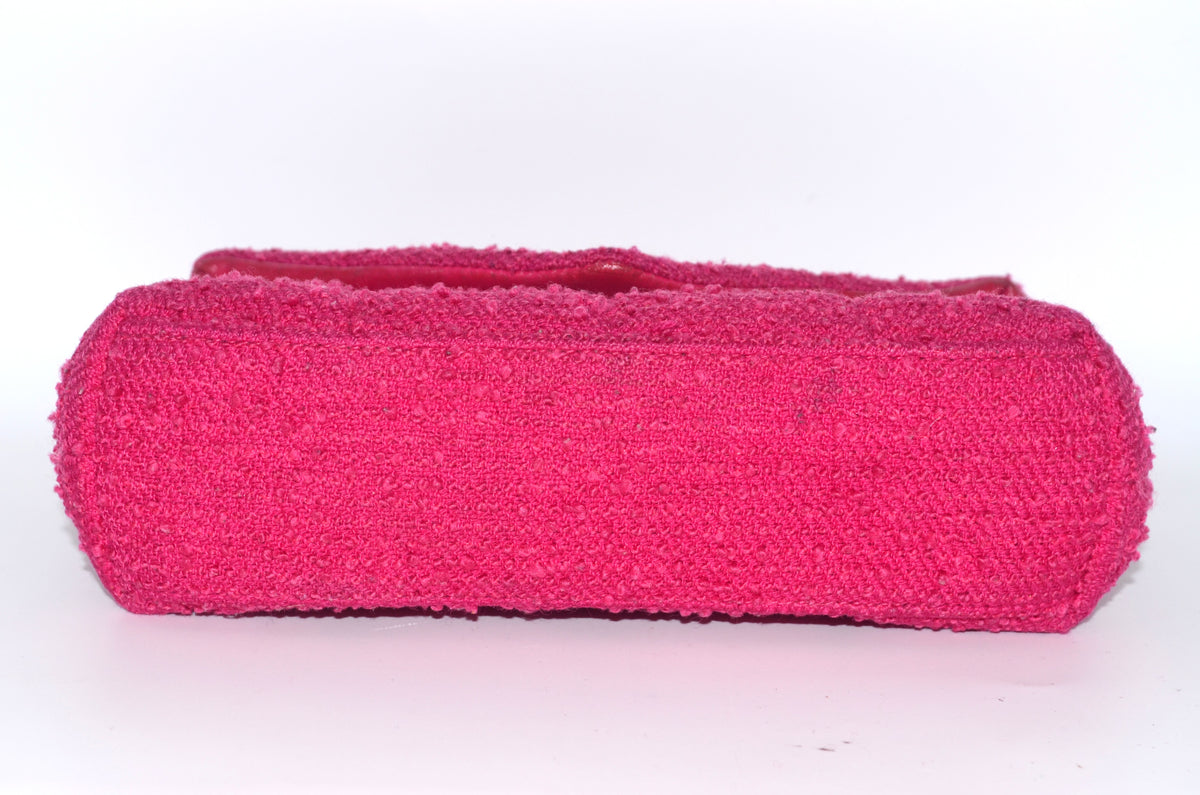Saint Laurent Toy Loulou Puffer Bouclé Tweed Pink