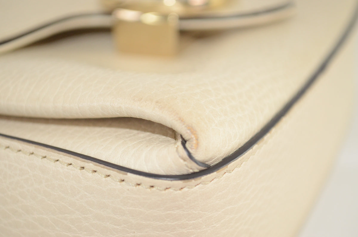 Gucci Interlocking G Shoulder Bag Leder Creme