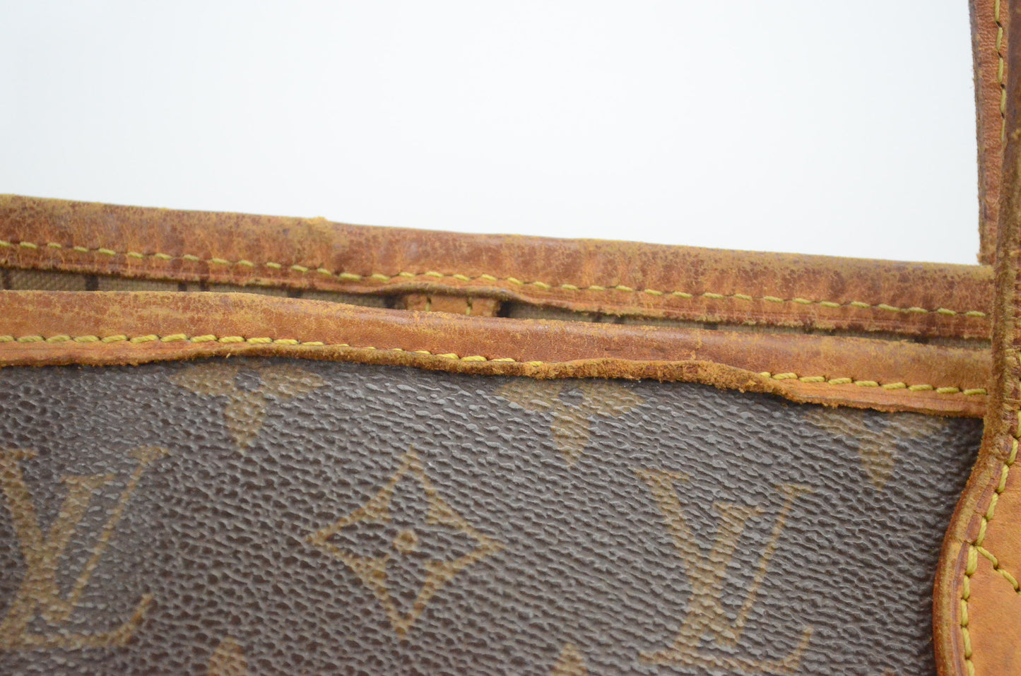 Louis Vuitton Neverfull MM Monogram Canvas