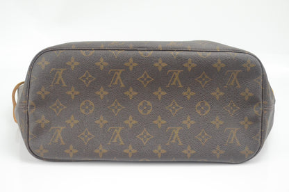 Louis Vuitton Neverfull MM Monogram Canvas