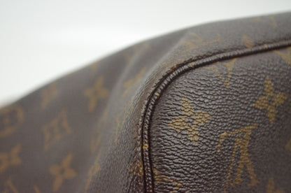 Louis Vuitton Neverfull MM Monogram Canvas