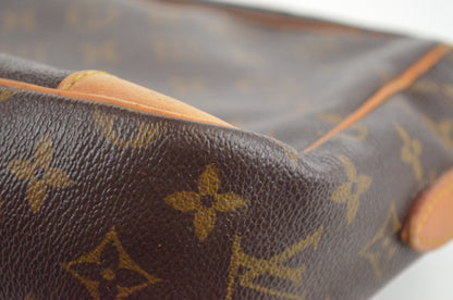 Louis Vuitton Nile