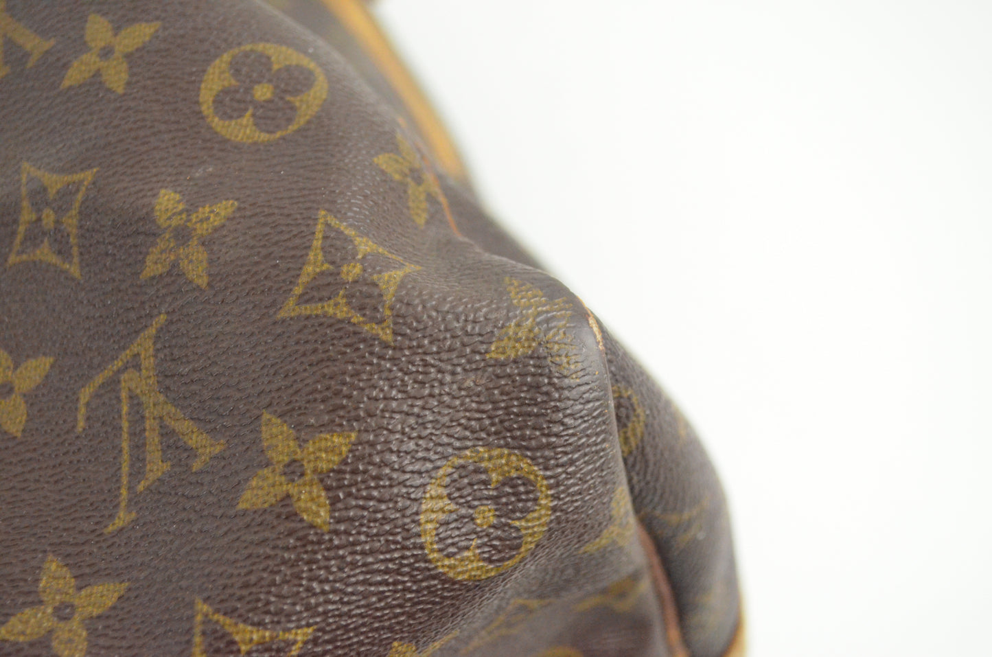 Louis Vuitton Keepall Monogram Canvas