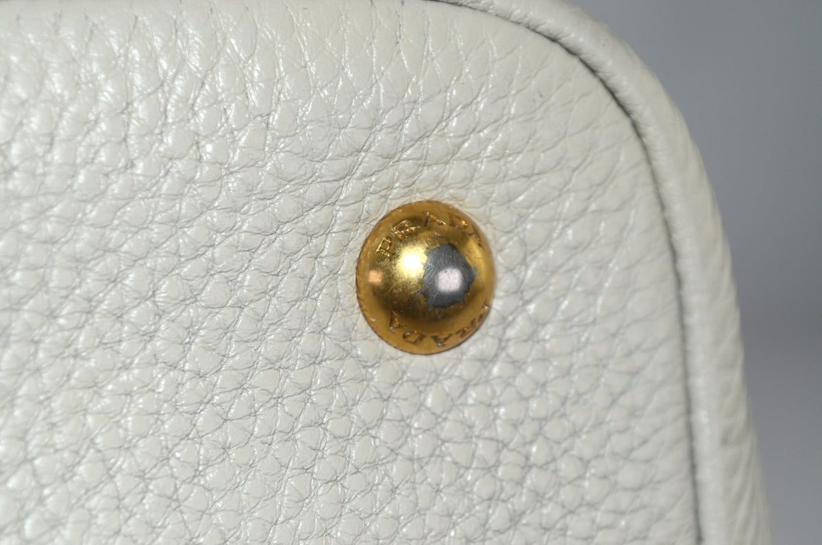 Prada Vitello Daino Tote Bag Weiß
